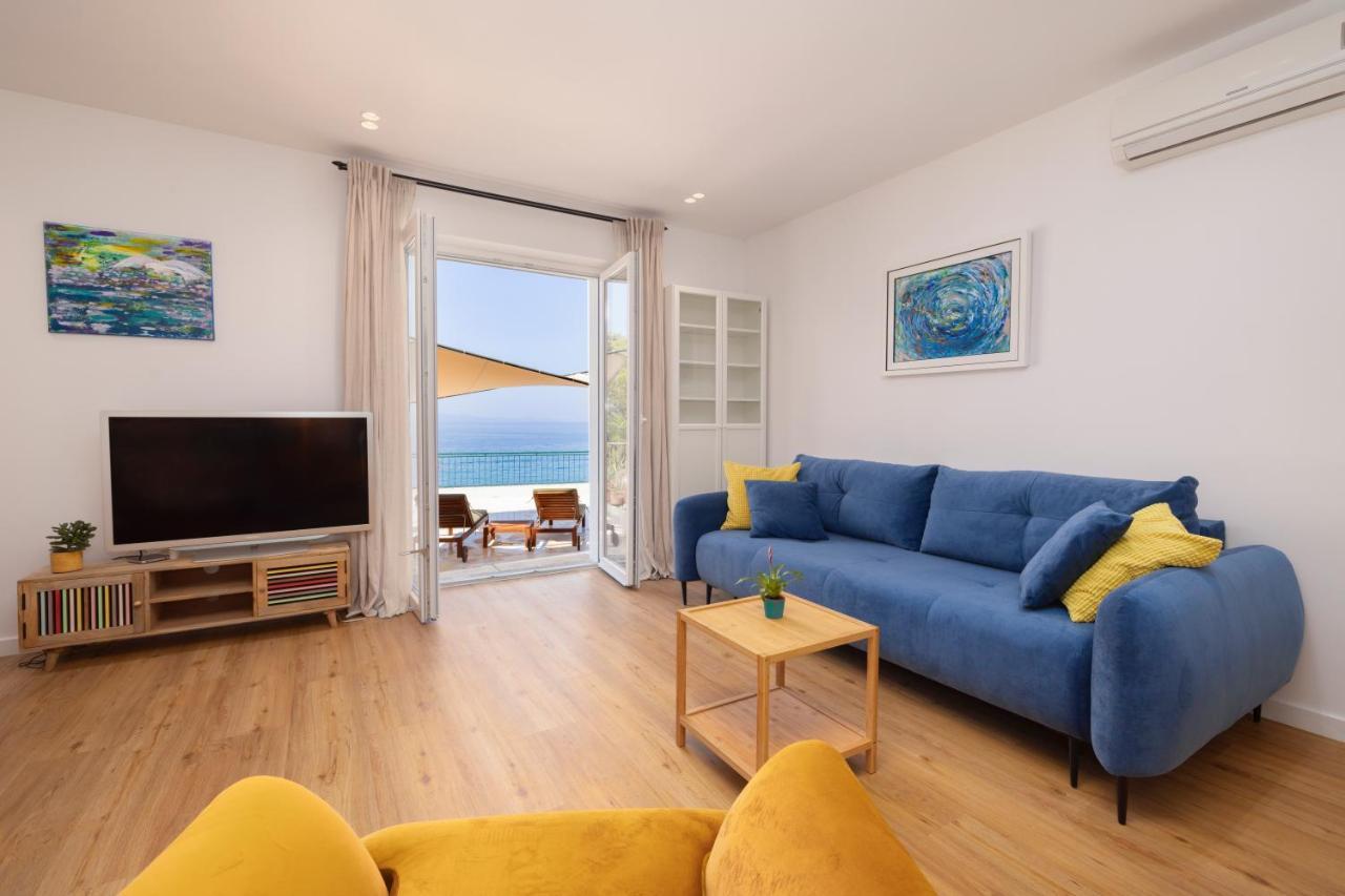 טוצפי Beachfront Comfort Apartment Nives מראה חיצוני תמונה